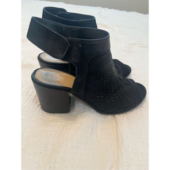 Vince Camuto Black Heel Open Toe Sandal - Picture 2 of 8